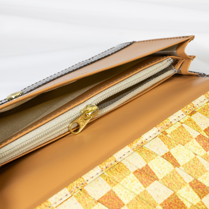 風水的に良い金運アップのお財布：色や素材の特徴