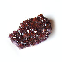 高品質❣️アメジスト クラスター レッド系　金色系　2点セット 楽天市場】アメジスト 六角柱 ポイント LEDライト付き 1点もの