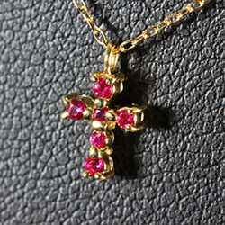 わくわく宝物庫 十字架・真紅