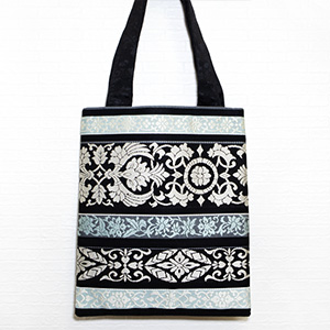 博多織のシンプルトート