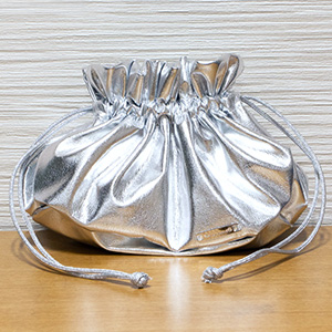 シルバーバッグ